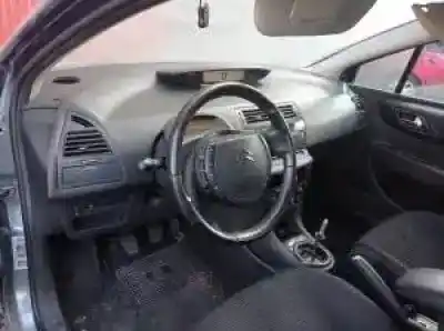 Scrapping Vehicle citroen c4 berlina 1.6 hdi cat (9hy / dv6ted4) of the year 2004 powered 