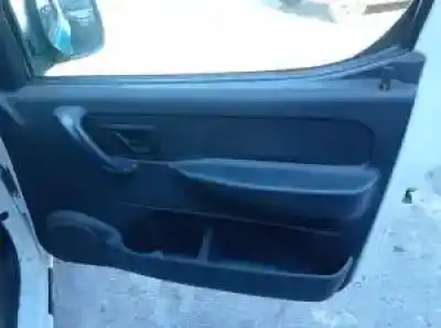 Veicolo di demolizione peugeot partner (s2) rhy dell'anno 2002 alimentato 