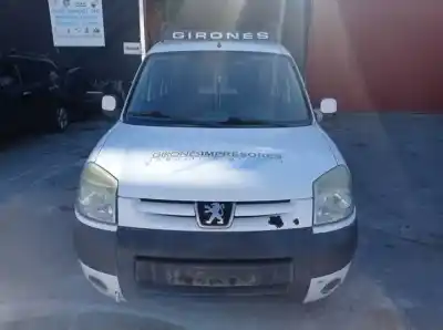 Veículo de Sucata PEUGEOT PARTNER (S2) RHY do ano 2002 alimentado 