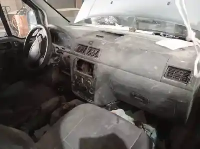 Здавання транспортного засобу ford tourneo connect (tc7) hcpa року 2009 потужний 