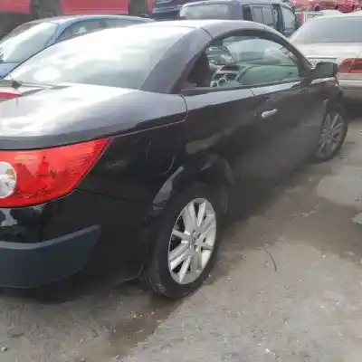 Scrapping Vehicle renault megane ii coupe k4m761.k4mt7.k4m760 of the year 2003 powered 