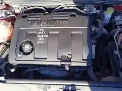 Veículo de Sucata fiat stilo (192) 192a3000 do ano 2002 alimentado 