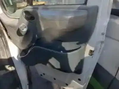 Sloopvoertuig ford transit caja cerrada ´06 phfa van het jaar 2006 aangedreven 