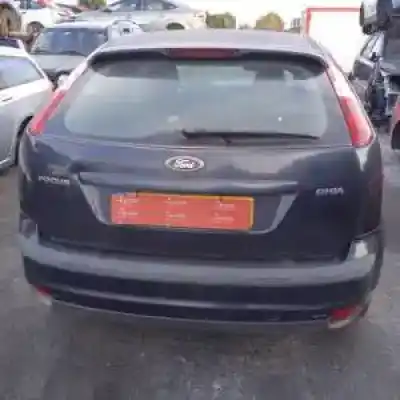 Veículo de Sucata ford focus berlina (cap) aoda do ano 2004 alimentado 