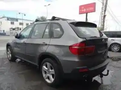 Veículo de Sucata bmw x5 (e70) m57306d3 do ano 2006 alimentado 