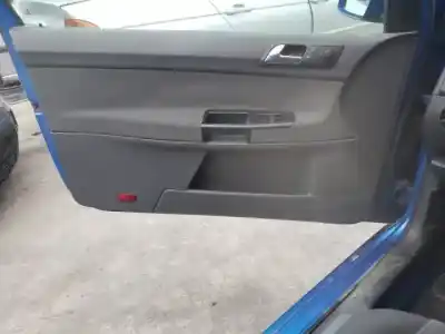 Здавання транспортного засобу volkswagen polo (9n1) azq року 2001 потужний 