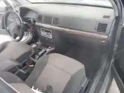 Veículo de Sucata opel vectra c berlina y22dtr do ano 2003 alimentado 