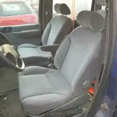 Veicolo di demolizione peugeot 806 rfuxu10j2 dell'anno 1994 alimentato 