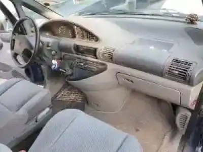 Veicolo di demolizione peugeot 806 rfuxu10j2 dell'anno 1994 alimentato 