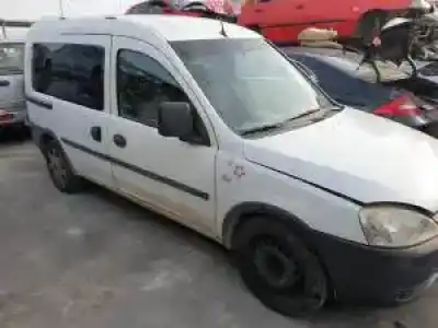 Veículo de Sucata opel combo d-z13dtj do ano 2001 alimentado 