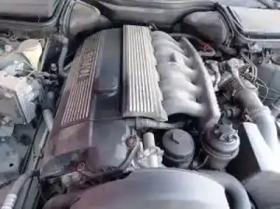Sloopvoertuig bmw serie 5 berlina (e39) m52b206s3vanos van het jaar 1995 aangedreven 