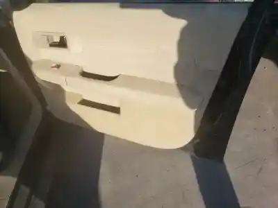 Sloopvoertuig audi a2 (8z) amf/bhc van het jaar 2000 aangedreven 