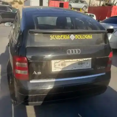 Sloopvoertuig audi a2 (8z) amf/bhc van het jaar 2000 aangedreven 