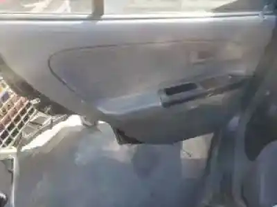 Veículo de Sucata kia rio (dc) a3d do ano 2002 alimentado 