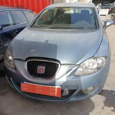 Scrapping Vehicle SEAT LEON (1P1) BKD of the year 2005 powered 