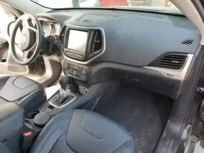 Scrapping Vehicle jeep cherokee (kl) ebt of the year 2014 powered 