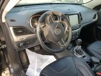 Scrapping Vehicle jeep cherokee (kl) ebt of the year 2014 powered 