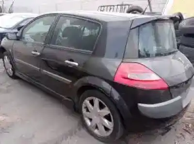 Sloopvoertuig renault megane ii berlina 5p k9kp7 van het jaar 2005 aangedreven 