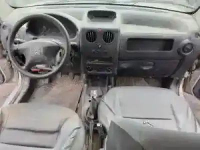 Scrapping Vehicle citroen berlingo (m59) wjy of the year 2002 powered 