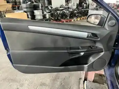 Здавання транспортного засобу opel astra gtc z17dth року 2005 потужний 