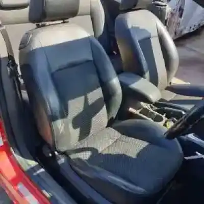 Veículo de Sucata ford focus cabrio (ca5) aoda do ano 2006 alimentado 