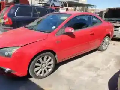 Veículo de Sucata ford focus cabrio (ca5) aoda do ano 2006 alimentado 