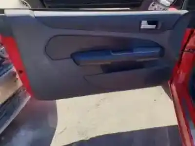 Veículo de Sucata ford focus cabrio (ca5) aoda do ano 2006 alimentado 