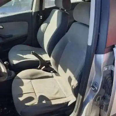 Здавання транспортного засобу seat ibiza (6l1) asy року 2002 потужний 