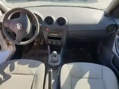 Здавання транспортного засобу seat ibiza (6l1) asy року 2002 потужний 