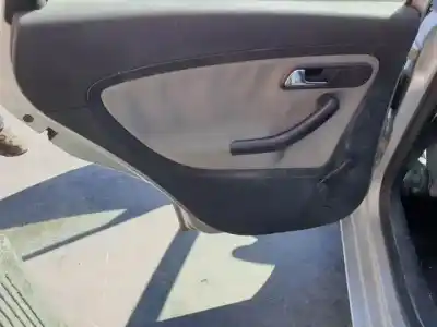 Здавання транспортного засобу seat ibiza (6l1) asy року 2002 потужний 