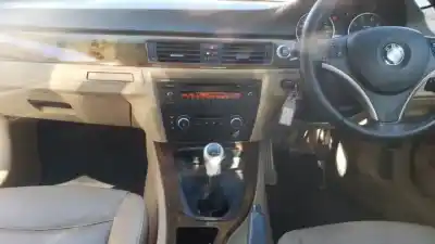 Véhicule à la ferraille bmw serie 3 berlina (e90) n45b16ad de l'année 2004 alimenté 