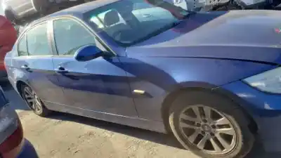 Véhicule à la ferraille bmw serie 3 berlina (e90) n45b16ad de l'année 2004 alimenté 