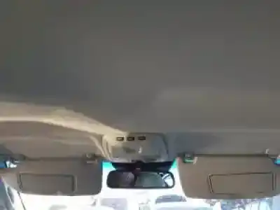 Vehicul casat volvo xc90 i (275) 2.5 t awd al anului 2004 alimentat 