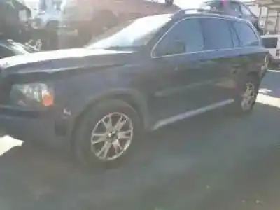 Vehicul casat volvo xc90 i (275) 2.5 t awd al anului 2004 alimentat 