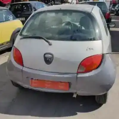 Veículo de Sucata ford ka (ccq) g-j4d do ano 1996 alimentado 