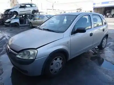 Scrapping Vehicle opel corsa c g-z12xe of the year 2000 powered 