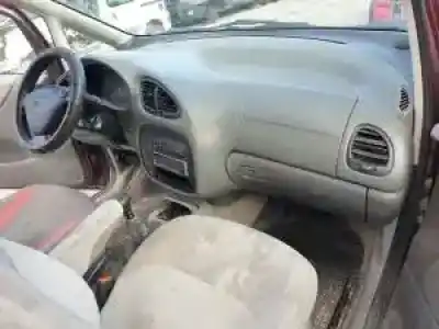 Veículo de Sucata ford galaxy (vx) y5b.e5sa do ano 1997 alimentado 