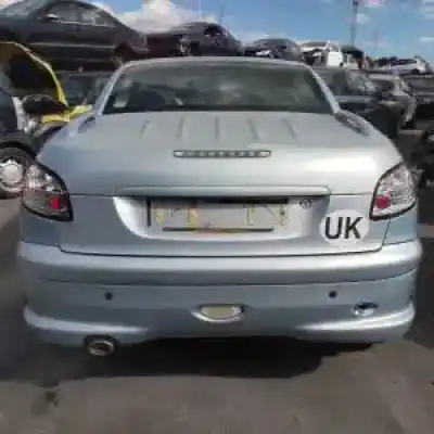 Sloopvoertuig peugeot 206 cc nfu(tu5jp4) van het jaar 2001 aangedreven 