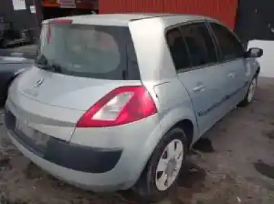 Veículo de Sucata renault megane ii berlina 5p k9k728 do ano 2002 alimentado 