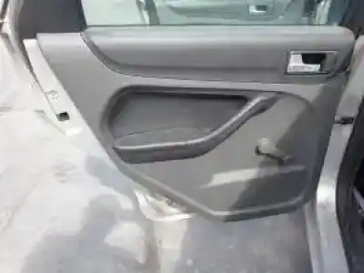 Veículo de Sucata ford focus berlina (cap) d/hhda do ano 2005 alimentado 