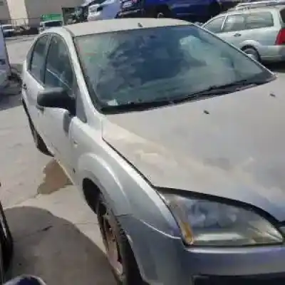 Veículo de Sucata ford focus berlina (cap) d/hhda do ano 2005 alimentado 