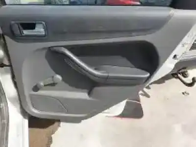 Veículo de Sucata ford focus berlina (cap) d/hhda do ano 2005 alimentado 