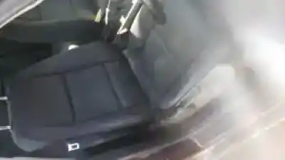 Veículo de Sucata audi a4 berlina (8e) awx do ano 2001 alimentado 