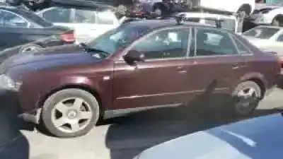 Veículo de Sucata audi a4 berlina (8e) awx do ano 2001 alimentado 