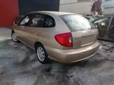 Veículo de Sucata kia rio (dc) a3e do ano 2000 alimentado 