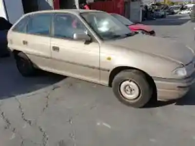 Veículo de Sucata opel astra g berlina g-x16szr do ano 1998 alimentado 