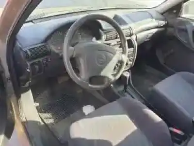 Veículo de Sucata opel astra g berlina g-x16szr do ano 1998 alimentado 