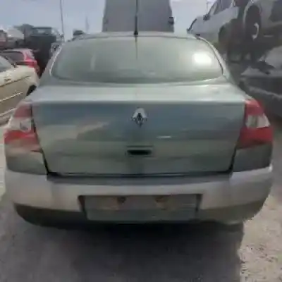 Vehicul casat renault megane ii berlina 5p k9k722 al anului 2003 alimentat 