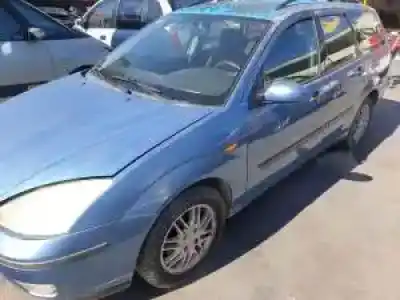 Veículo de Sucata ford focus turnier (cak) fyda.fydc.fydb.fydd.fydh.1k6.elh00 do ano 1998 alimentado 