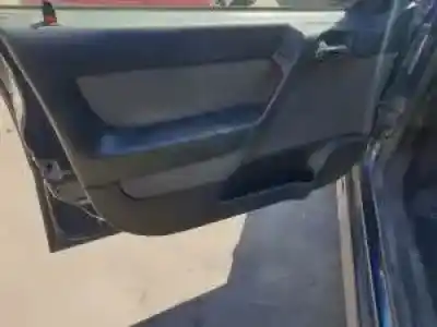 Veículo de Sucata opel astra g berlina g-z16se do ano 2000 alimentado 